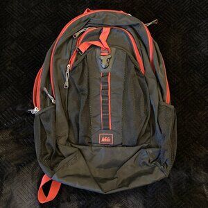 REI Co-op Backpack Daypack Hiking Regular Size Black & Red